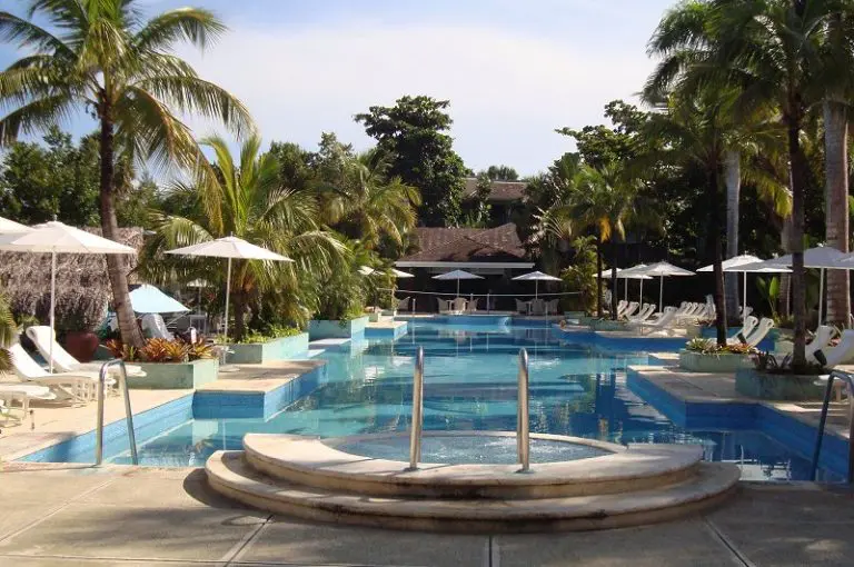 Negril-Jamaica.jpg